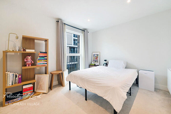 2 Bedroom Apartment For Sale In Pegler Square, London, SE3