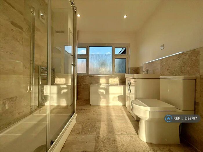 Studio To Rent In Reading Road, Winnersh, Wokingham, RG41