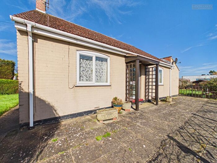 3 Bedroom Detached Bungalow For Sale In Station Road, Thorney, Peterborough, PE6