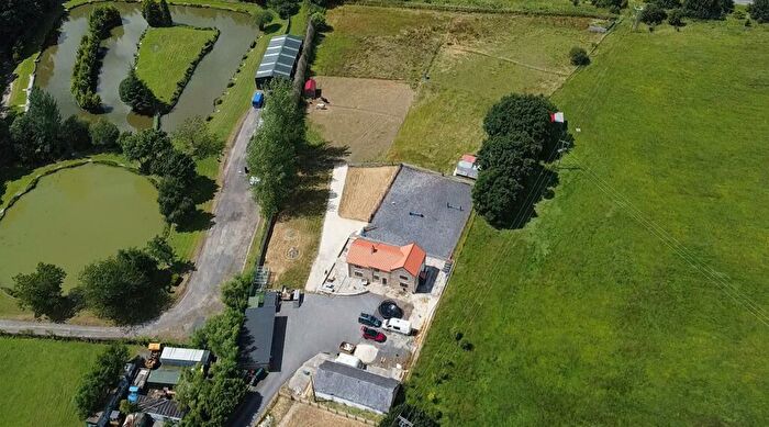 5 Bedroom Farm House For Sale In Manor House Farm, Barlborough, Chesterfield, S43