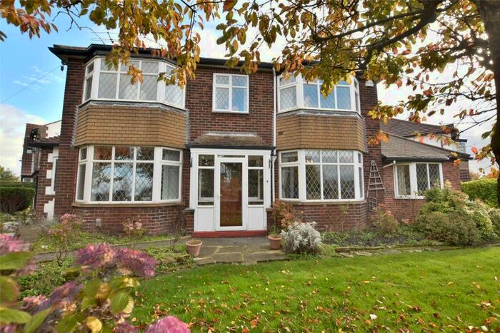 4 Bedroom Detached House To Rent In Alwoodley Lane, Alwoodley, Leeds, LS17