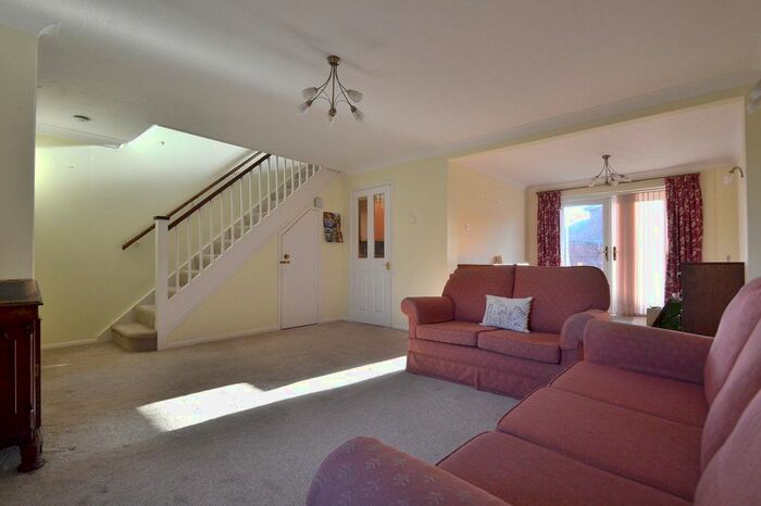 3 Bedroom Detached House For Sale In Arundel Crescent, Eynesbury, St. Neots PE19