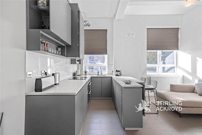 1 Bedroom Apartment To Rent In Bethnal Green Road, Bethnal Green, London, E2