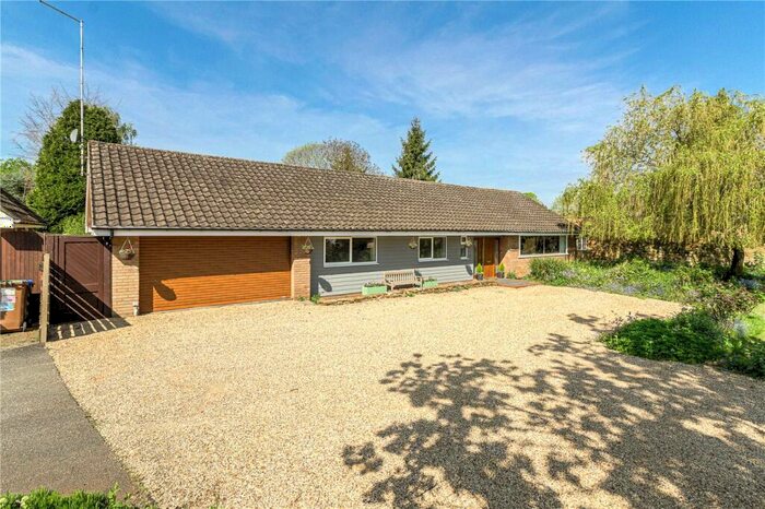 4 Bedroom Detached House For Sale In High Street, Brixworth, Northamptonshire, NN6