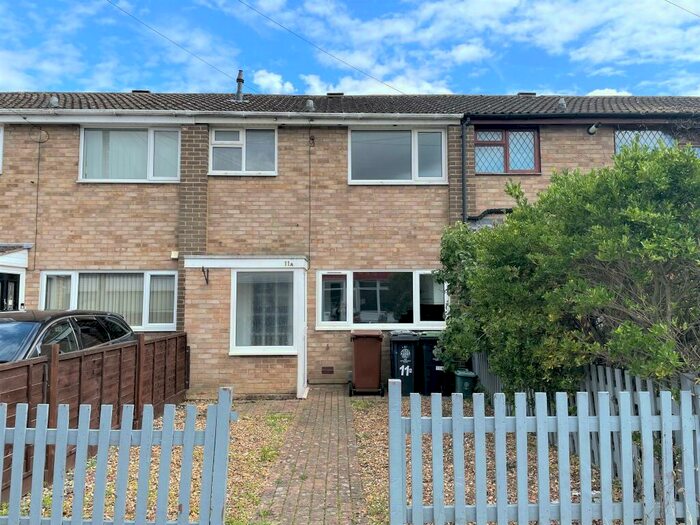 3 Bedroom Terraced House To Rent In Blackfriars, Rushden, NN10