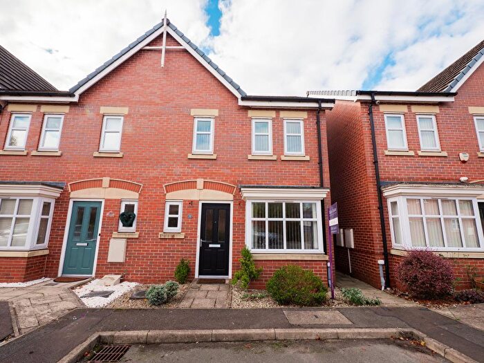 3 Bedroom Semi-Detached House For Sale In Moreland Drive, Southport, Merseyside, PR8