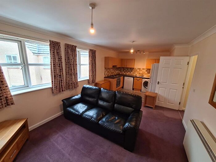 2 Bedroom Flat To Rent In Flat Bentley House, Abbeygate Court, March, PE15