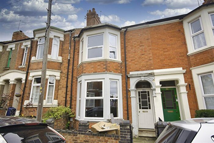 3 Bedroom Terraced House To Rent In Cecil Road, Northampton, NN2
