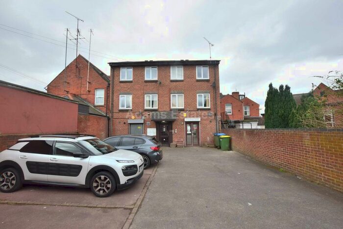 3 Bedroom Flat To Rent In Ronita Court, Grange Avenue, Reading, RG6