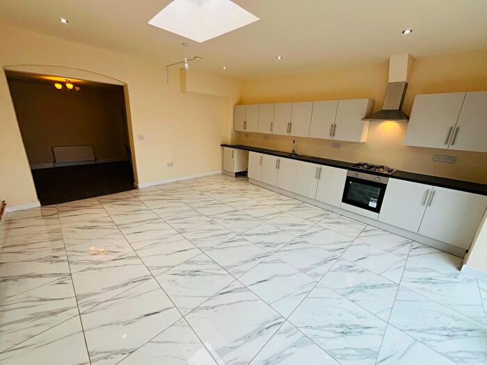 3 Bedroom Terraced House For Sale In Shakespeare Street, Coventry, CV2