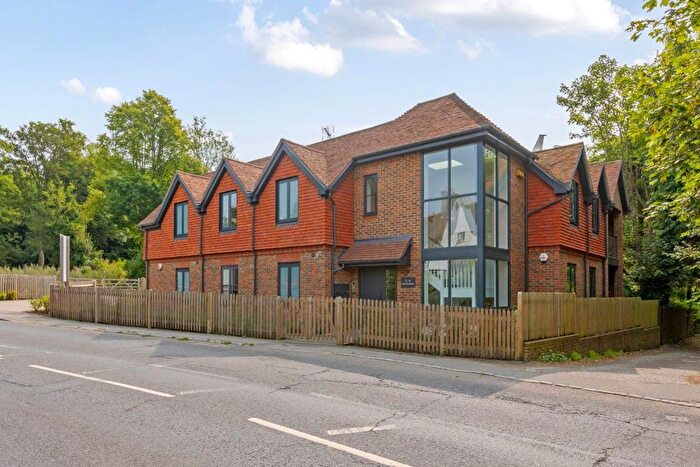 2 Bedroom Flat To Rent In Bank Bulidings, Otford, TN14