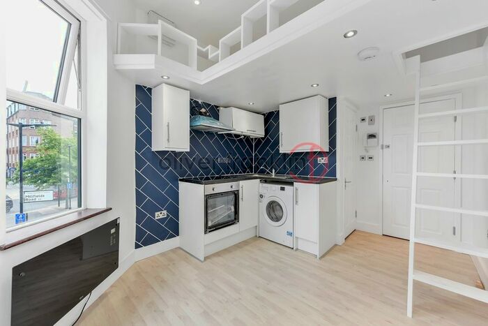 Studio To Rent In Chatsworth Road, Hackney, E5