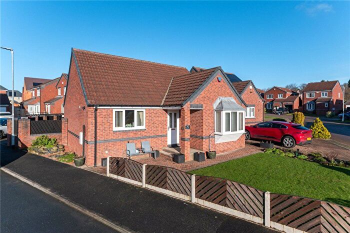 3 Bedroom Bungalow For Sale In Woodlands Drive, East Ardsley, Wakefield, West Yorkshire, WF3