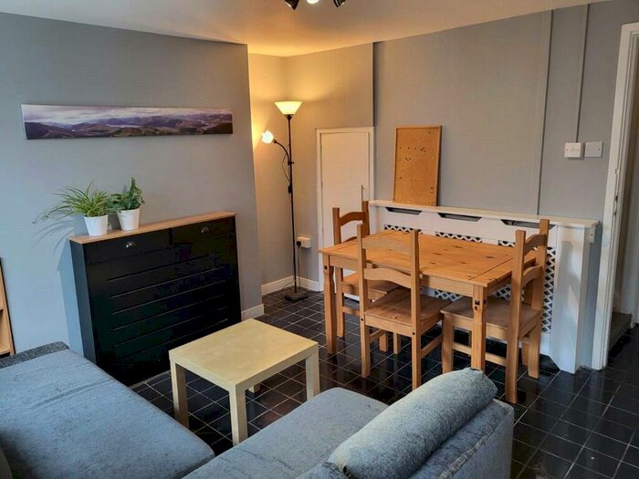 3 Bedroom Terraced House To Rent In Upper Garth Road, Bangor, Gwynedd, LL57