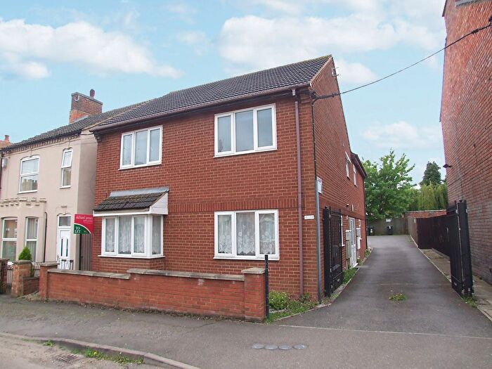 1 Bedroom Flat To Rent In Queen Street, Irthlingborough, NN9