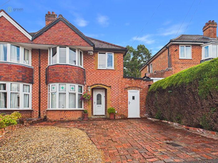 3 Bedroom Semi Detached House For Sale In Douglas Road, Sutton Coldfield, B72