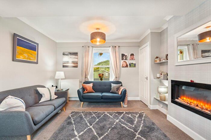 3 Bedroom End Of Terrace House For Sale In Chapel Street, Innerleithen, EH44