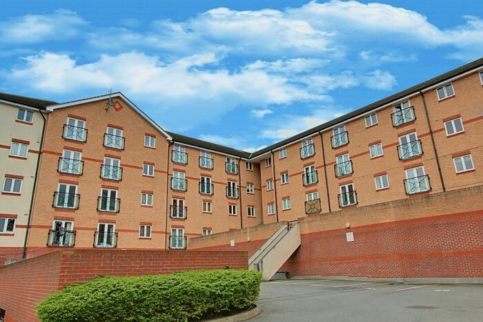 2 Bedroom Flat To Rent In Ruislip Road East, Greenford, UB6