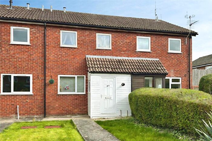 3 Bedroom Terraced House For Sale In Castle View, Westbury, BA13