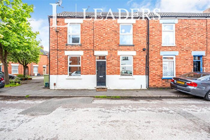 2 Bedroom Terraced House To Rent In Caledonian Road, New Bradwell, Milton Keynes, MK13