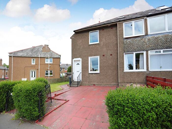 4 Bedroom Flat To Rent In Saughton Road North, Edinburgh, EH12