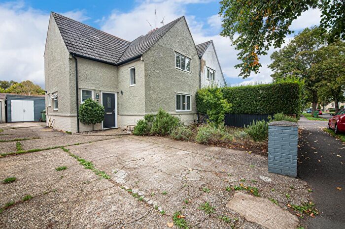 3 Bedroom Semi-Detached House For Sale In Darwin Road, Boyatt Wood, Eastleigh, SO50