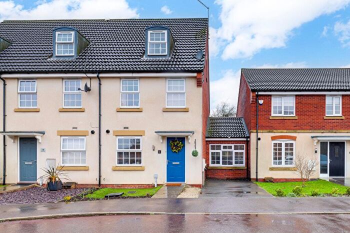 3 Bedroom Semi Detached House For Sale In Axmouth Drive, Mapperley, NG3