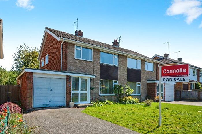 3 Bedroom Semi-Detached House For Sale In Ben Austins, Redbourn, St. Albans, AL3