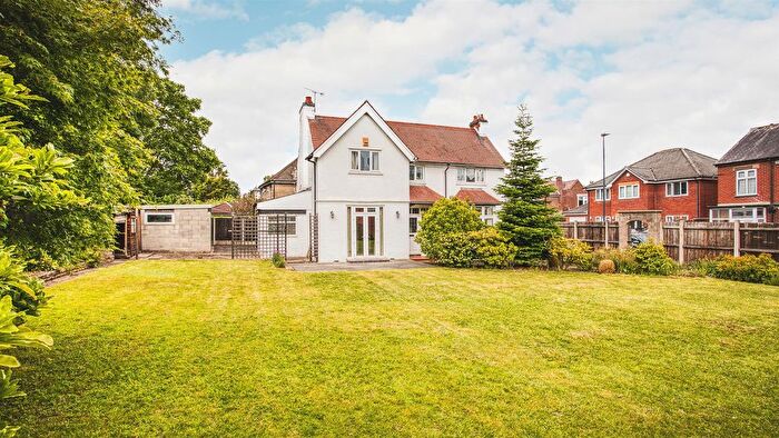 3 Bedroom Detached House For Sale In Heath Avenue, Littleover, Derby, DE23