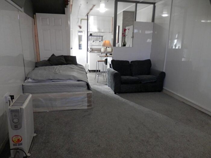 2 Bedroom Block Of Apartments For Sale In Watlands View, Newcastle, Staffordshire, ST5