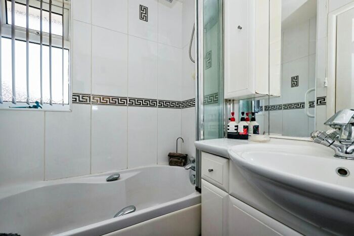 3 Bedroom Terraced House For Sale In Adhurst Road, Havant, Hampshire, PO9