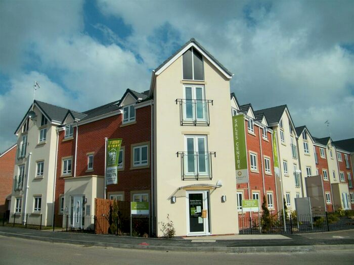 2 Bedroom Flat To Rent In Ophelia Drive, Stratford Upon Avon, CV37
