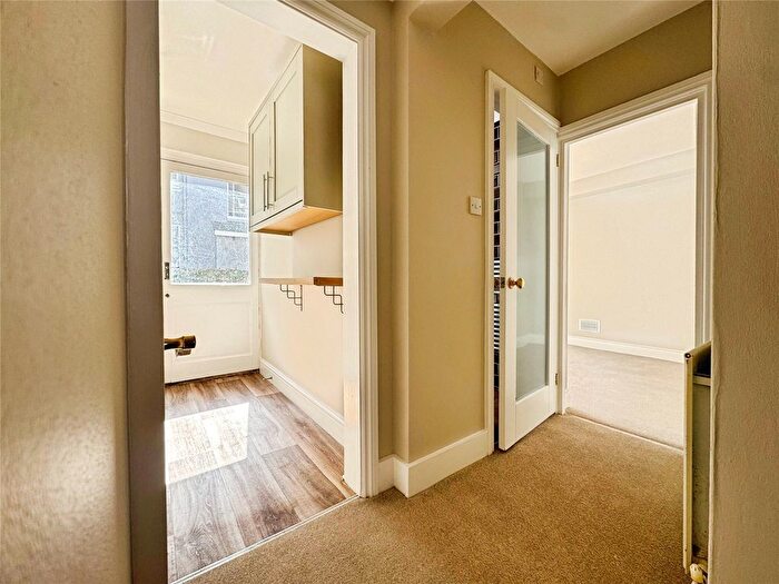 1 Bedroom Flat For Sale In Lime Hill Road, Tunbridge Wells, Kent, TN1