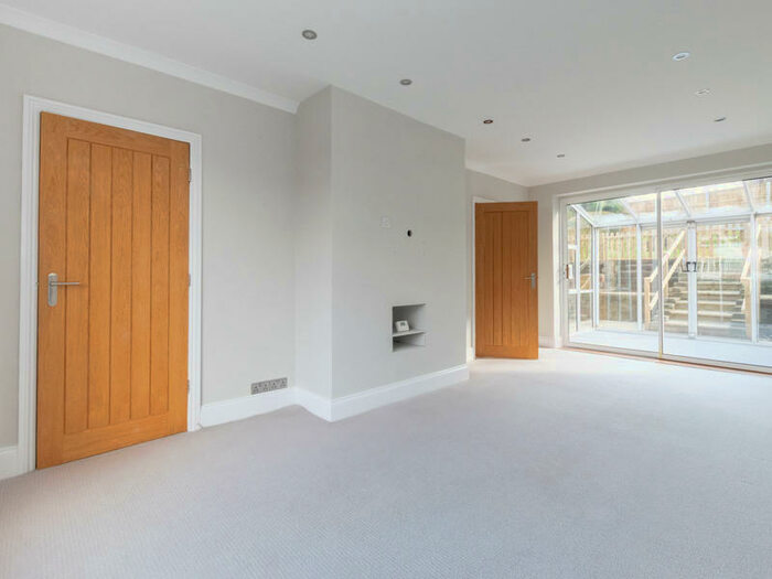 2 Bedroom Semi-Detached House To Rent In Allerton Grange Avenue, Leeds, LS17