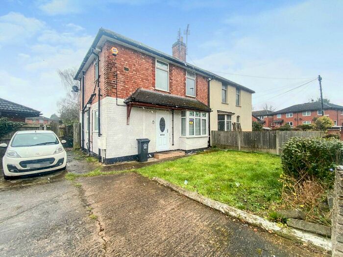 3 Bedroom House To Rent In Hallam Crescent East, Leicester, LE3