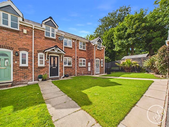 2 Bedroom Semi-Detached House For Sale In Stewart Close, Leeds, LS15