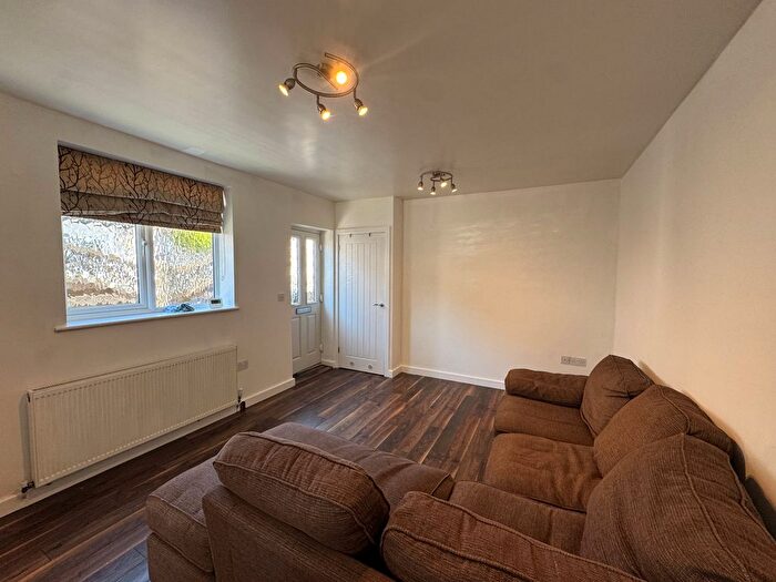 1 Bedroom Property To Rent In Lentons Lane, Coventry, CV2