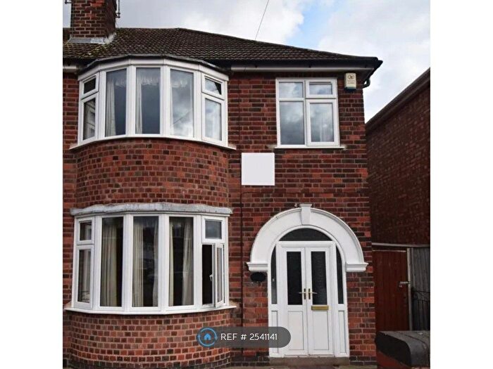 3 Bedroom Semi-Detached House To Rent In Freeman Road North, Leicester, LE5