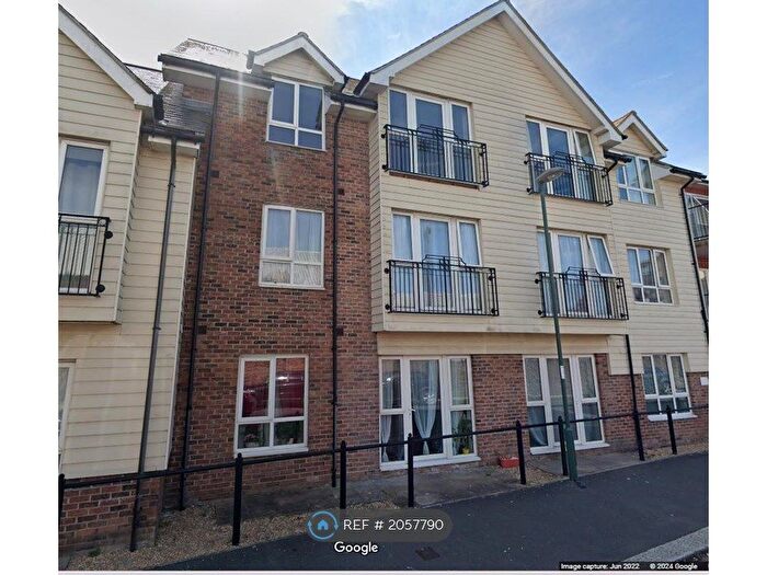 2 Bedroom Flat To Rent In Hills Court, Bognor Regis, PO21