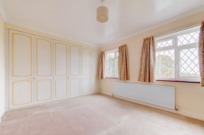2 Bedroom Semi-Detached House For Sale In Station Road, Studley, Warwickshire, B80