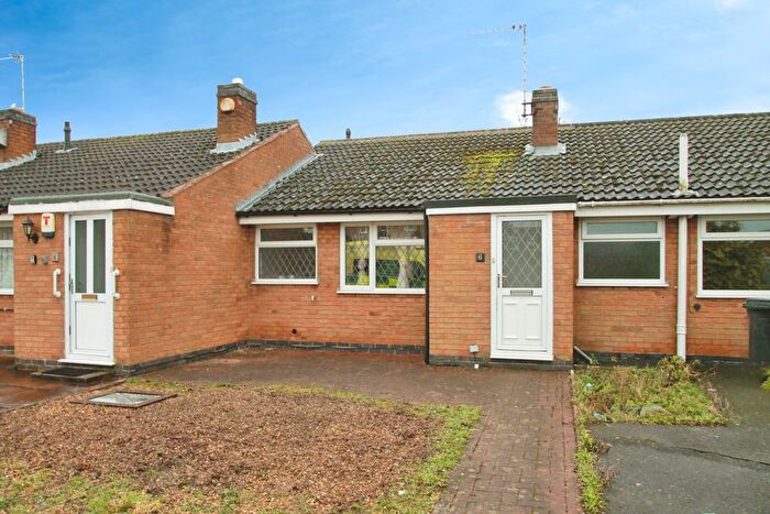 1 Bedroom Bungalow For Sale In Huntsmans Way, Rushey Mead, Leicester, Leicestershire, LE4