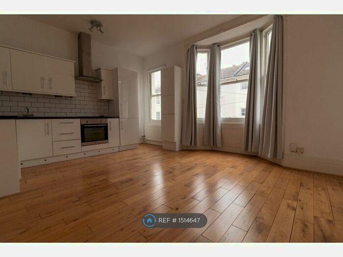 1 Bedroom Flat To Rent In Buckingham Street, Brighton, BN1