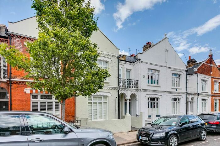 2 Bedroom Flat To Rent In Pursers Cross Road, Fulham, SW6