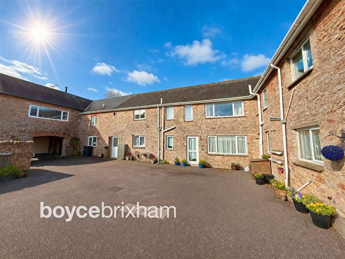 2 Bedroom Flat For Sale In Galmpton Farm Close, Galmpton, Brixham, TQ5