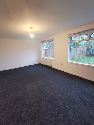 3 Bedroom End Of Terrace House To Rent In Balfour Court, Kilmarnock, KA3