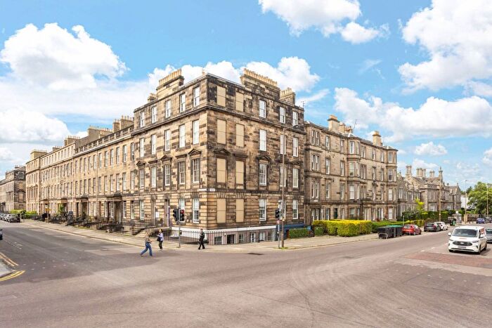 1 Bedroom Flat For Sale In Dundas Street, Edinburgh, EH3