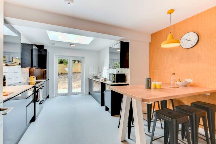 1 Bedroom House Of Multiple Occupation To Rent In Talbot Crescent, BN1