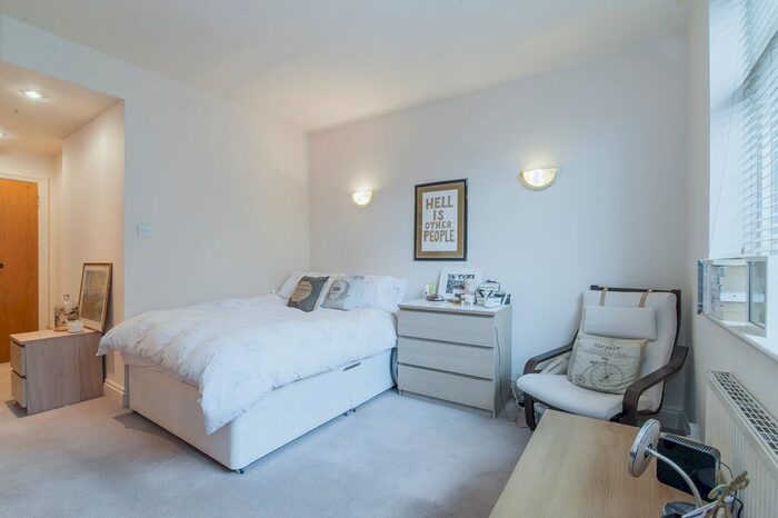 Studio To Rent In Marylebone High Street, London, W1U