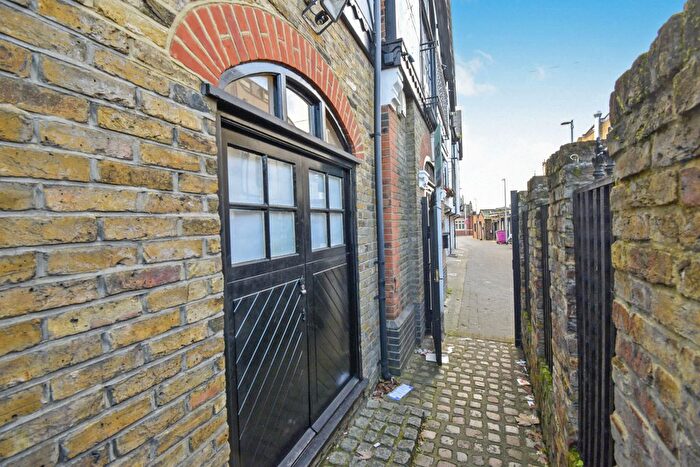 3 Bedroom Terraced House For Sale In York Mews, Ilford, IG1