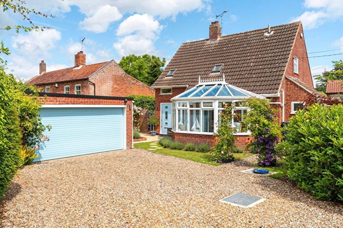 3 Bedroom Detached House For Sale In Pennygate, Barton Turf, NR12